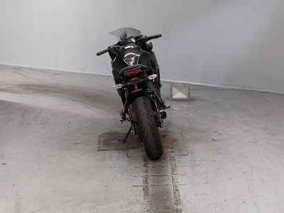 Kawasaki Ninja 400 2015