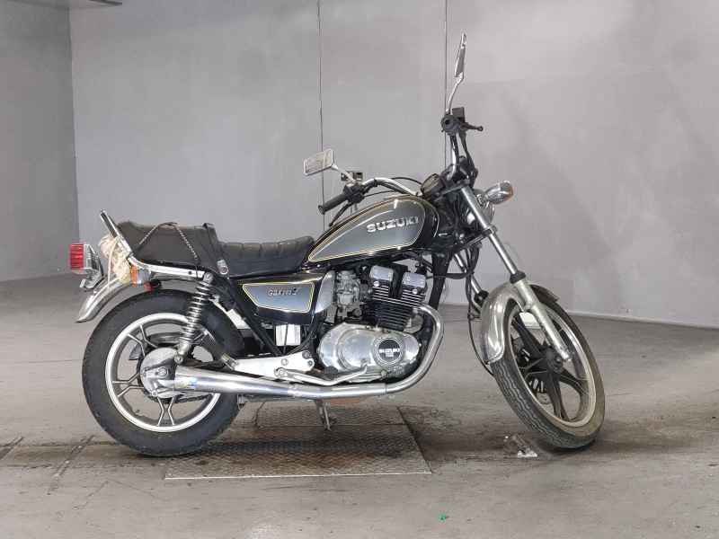 Suzuki GSX250L