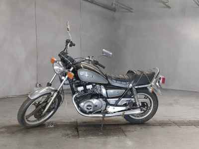 Suzuki GSX250L