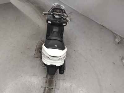 Suzuki Skywave 250S