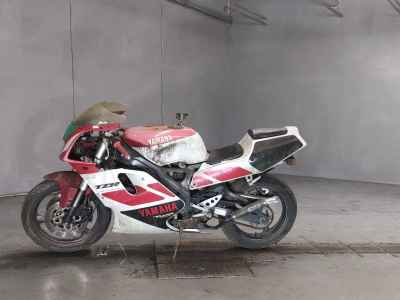 Yamaha TZR250R