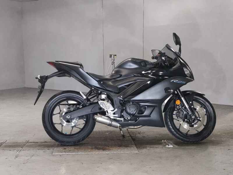 Yamaha YZF-R25 2019