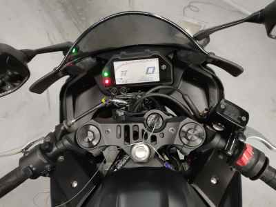 Yamaha YZF-R25 2019
