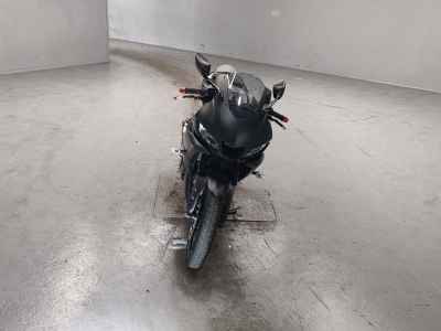 Yamaha YZF-R25 2021
