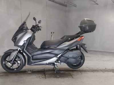 Yamaha XMAX 250