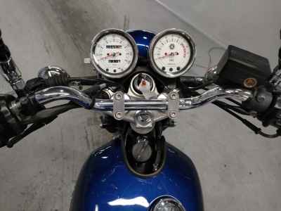 Yamaha SR400 2021