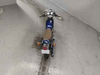Yamaha SR400 2021