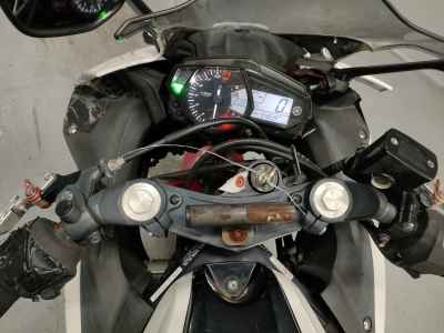 Yamaha YZF-R25