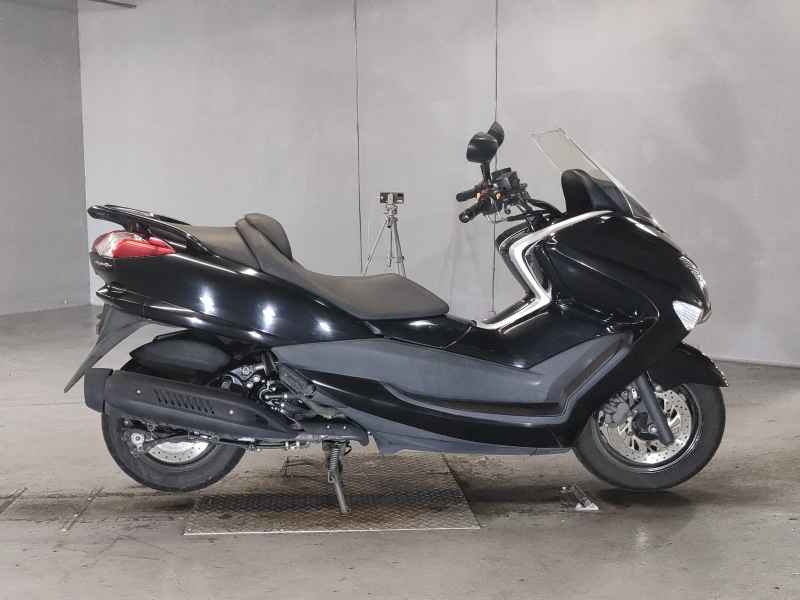 Yamaha Majesty 250