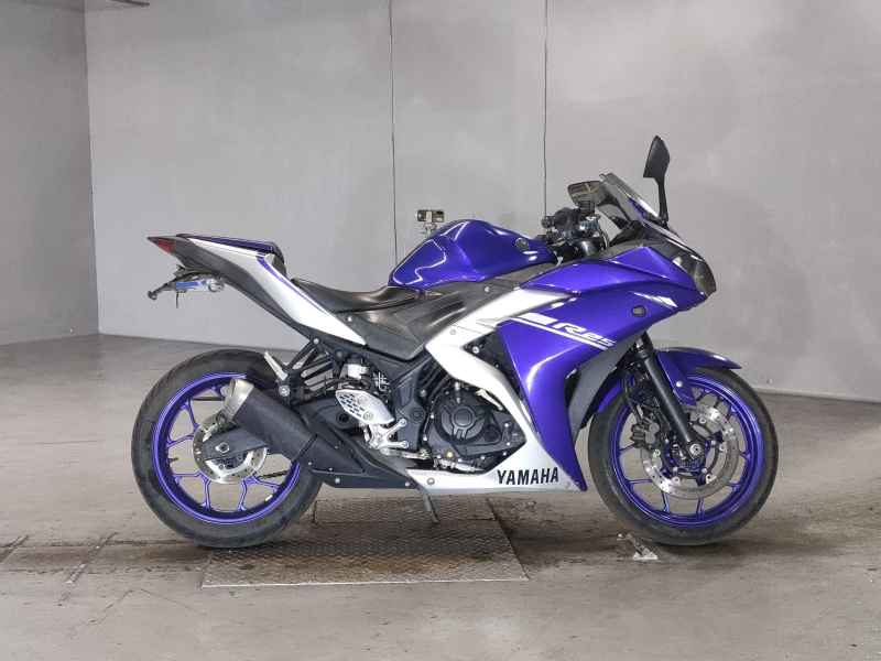 Yamaha YZF-R25 2017
