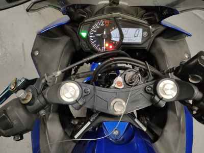 Yamaha YZF-R25 2017