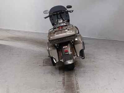 Harley-Davidson FLHRSE1800 CVO 2014