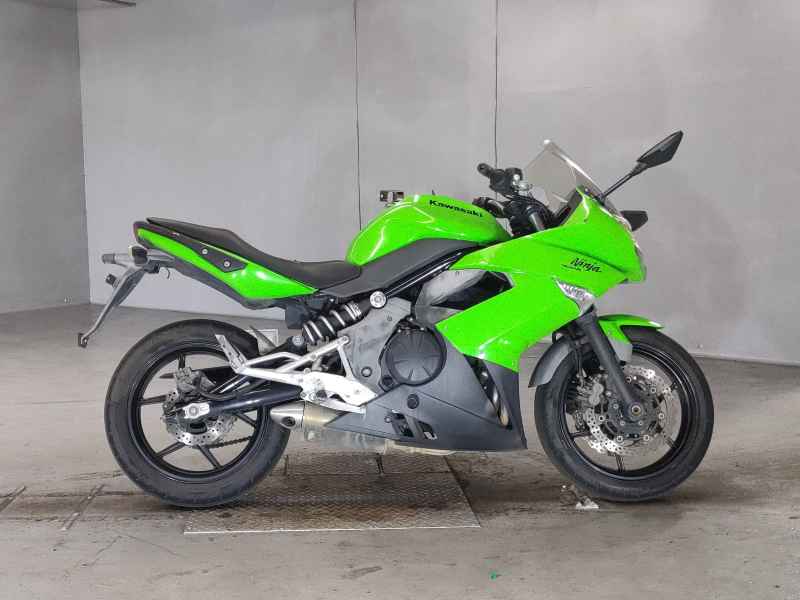Kawasaki Ninja 400R 2010