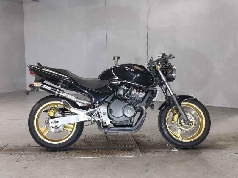 Honda CB250F 2006