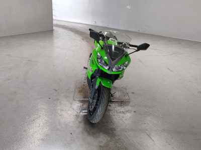 Kawasaki Ninja 400R 2011