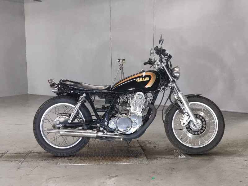 Yamaha SR400 2005