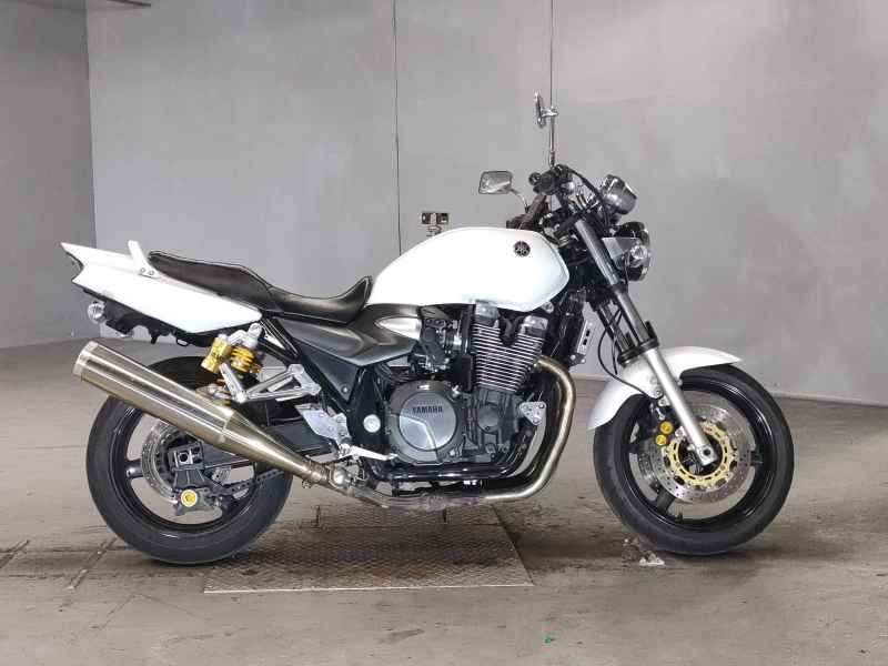 Yamaha XJR1300 2018