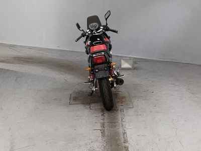 Suzuki GSX250S Katana
