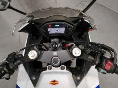 Honda CBR400R 2013