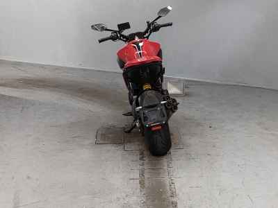 Ducati Diavel V4 2023