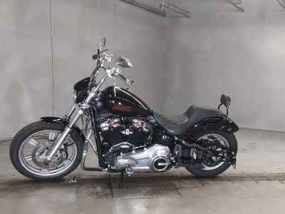 Harley-Davidson FXST1750 2024