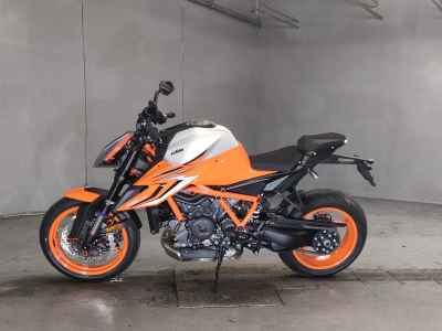 KTM 1290 Super Duke R Evo 2022