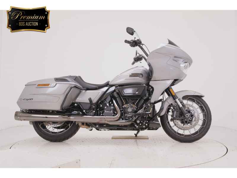 Harley-Davidson FLTRXSE1980 CVO 2024