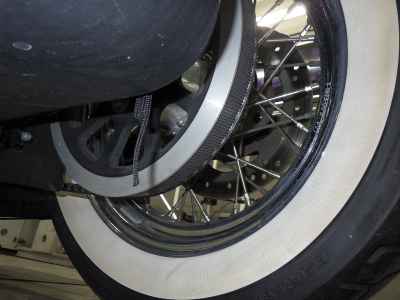 Harley-Davidson FLDE1750 2020