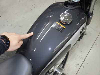 Yamaha SR400 2021