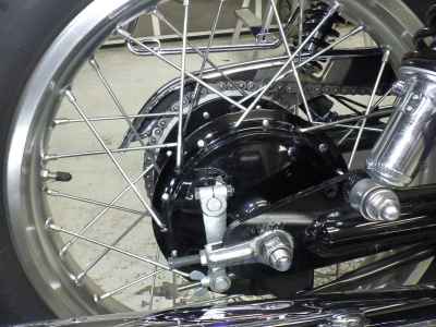 Yamaha SR400 2021