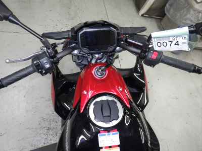 Kawasaki Z650 2024