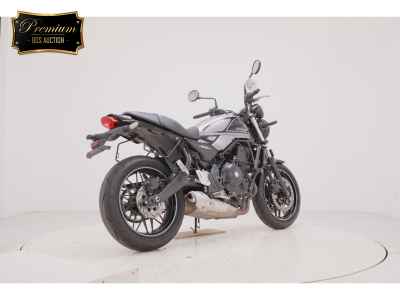 Kawasaki Z650RS 2023