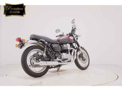 Kawasaki W800 2024
