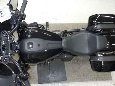 Harley-Davidson FXLRST1920 2025