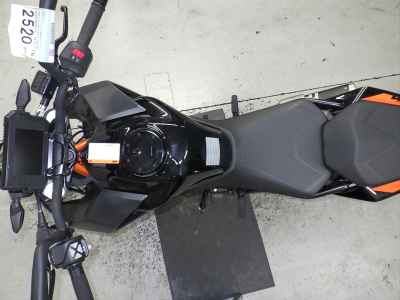KTM 390 Duke 2025
