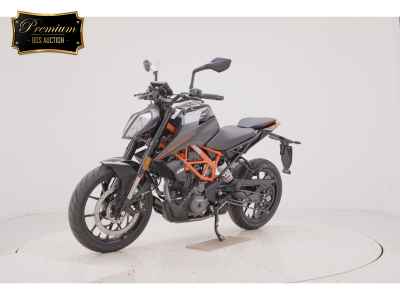 KTM 390 Duke 2025
