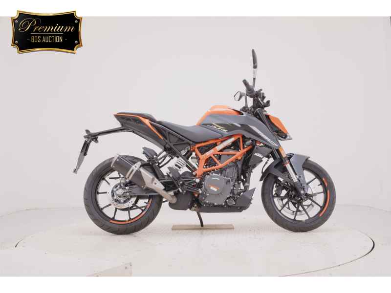 KTM 390 Duke 2025