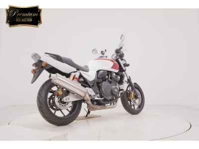 Honda CB400SF 2015