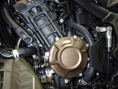 Honda CB650R E-Clutch 2025
