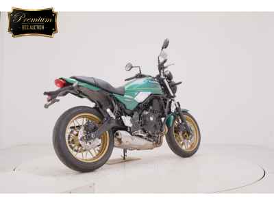 Kawasaki Z650RS 2024