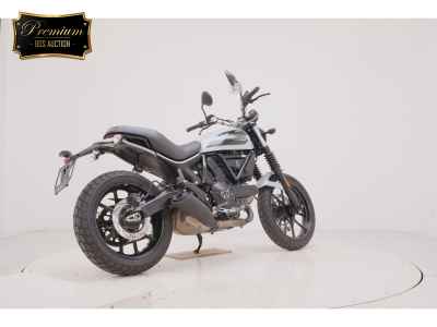 Ducati Scrambler Sixty2 2016