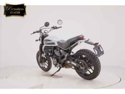 Ducati Scrambler Sixty2 2016