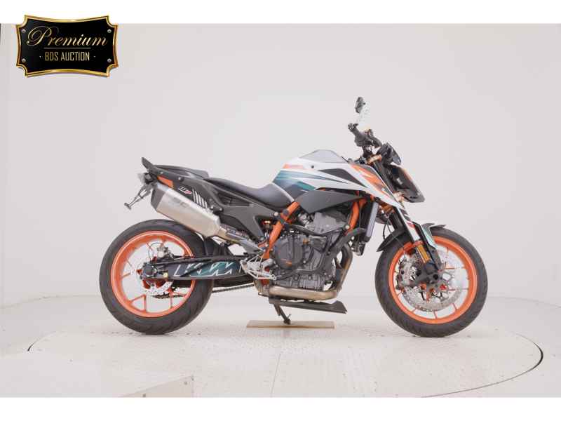 KTM 890 Duke R 2021