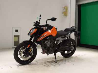 KTM 790 Duke 2025