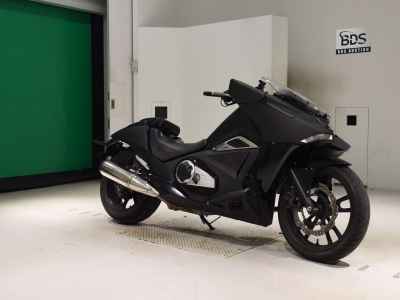 Honda NM4 Vultus 2016