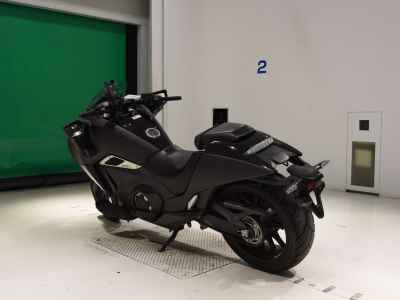 Honda NM4 Vultus 2016