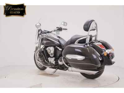 Kawasaki VN1700 Classic Tourer 2011