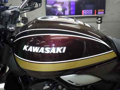 Kawasaki Z900RS 2025