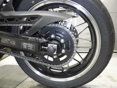 Kawasaki Z900RS 2025