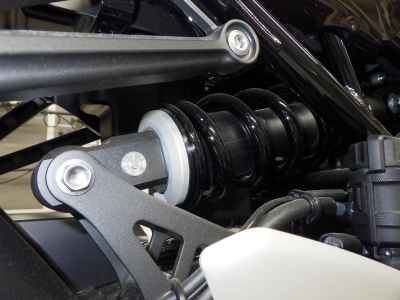 Kawasaki Z900RS 2025
